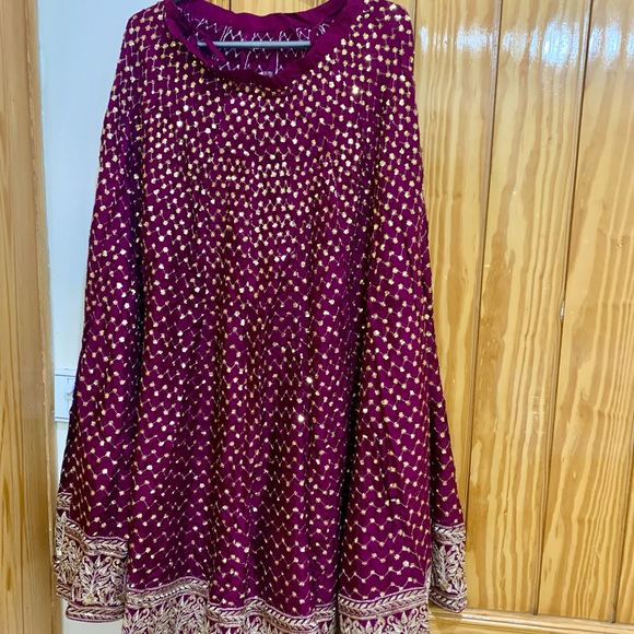 Asim Jofa Bridal Dress - Picture 8 of 17